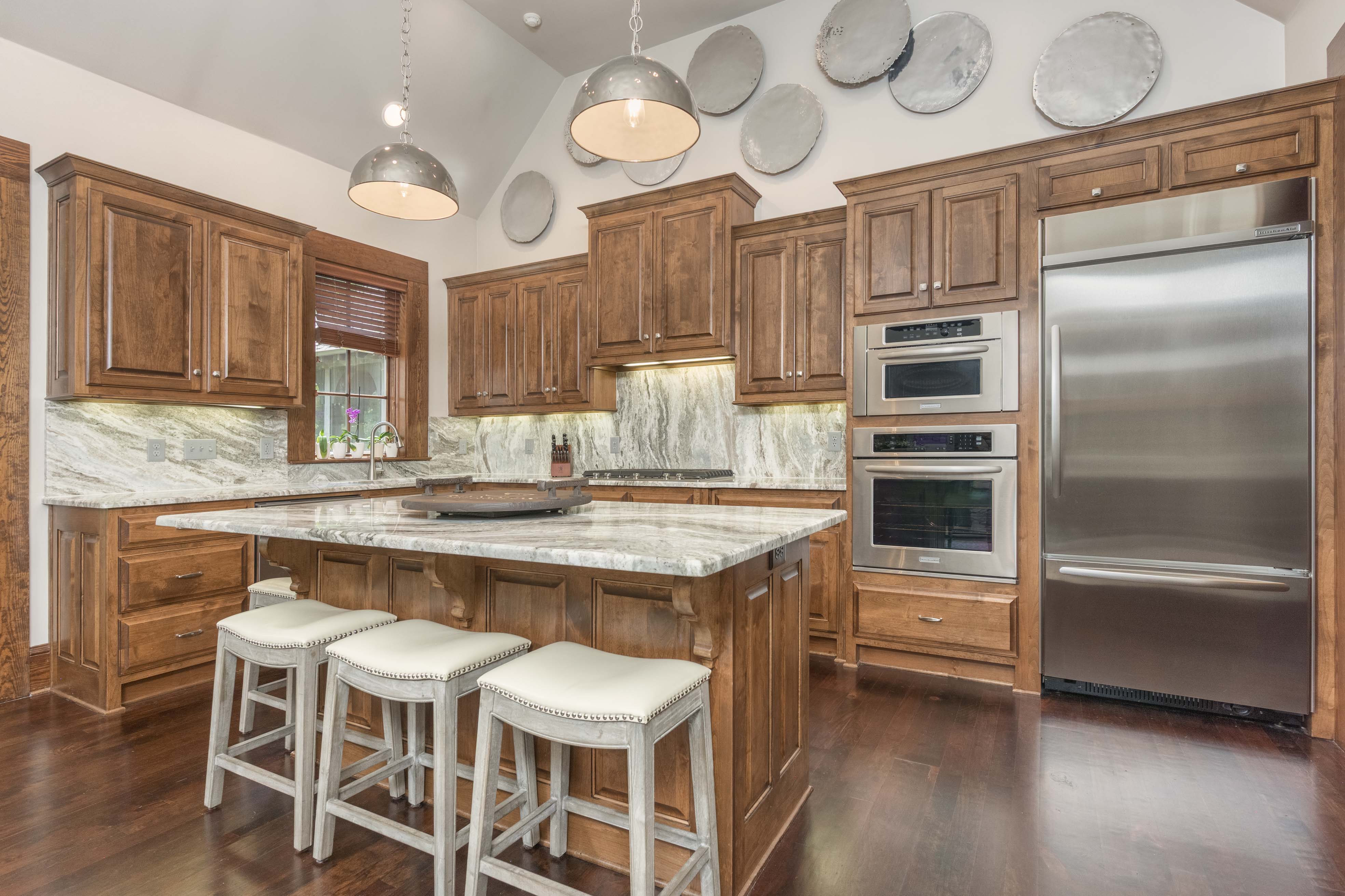 1040 Woodmont Ct. image 9